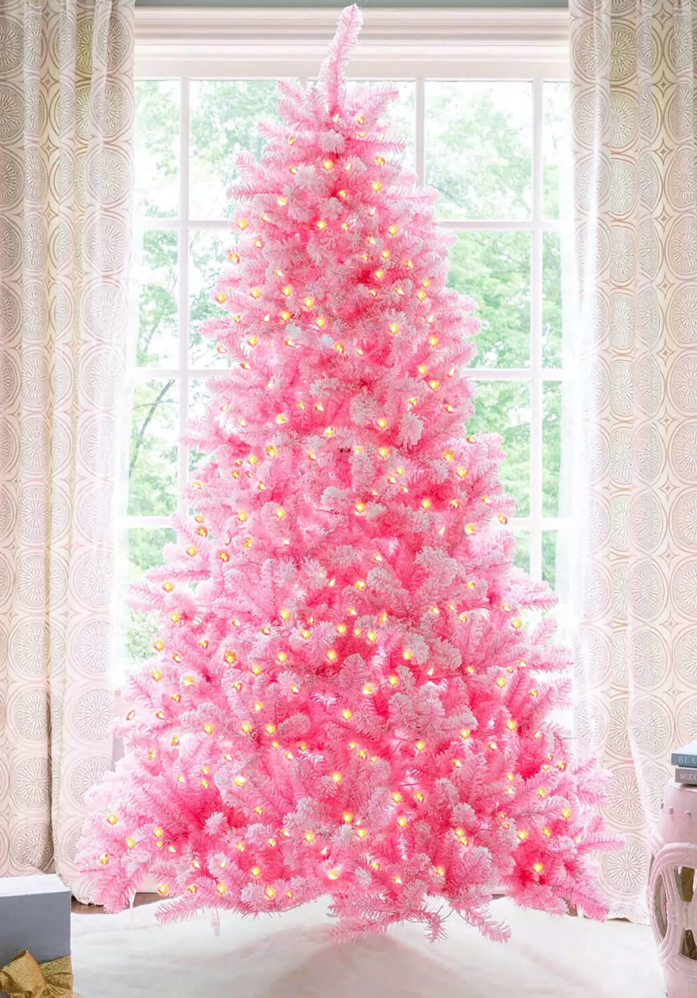 King Of Christmas 6.5' Duchess Pink Flock Artificial Christmas Tree With 500 Warm White LED Lights- Classic | Pre-Lit