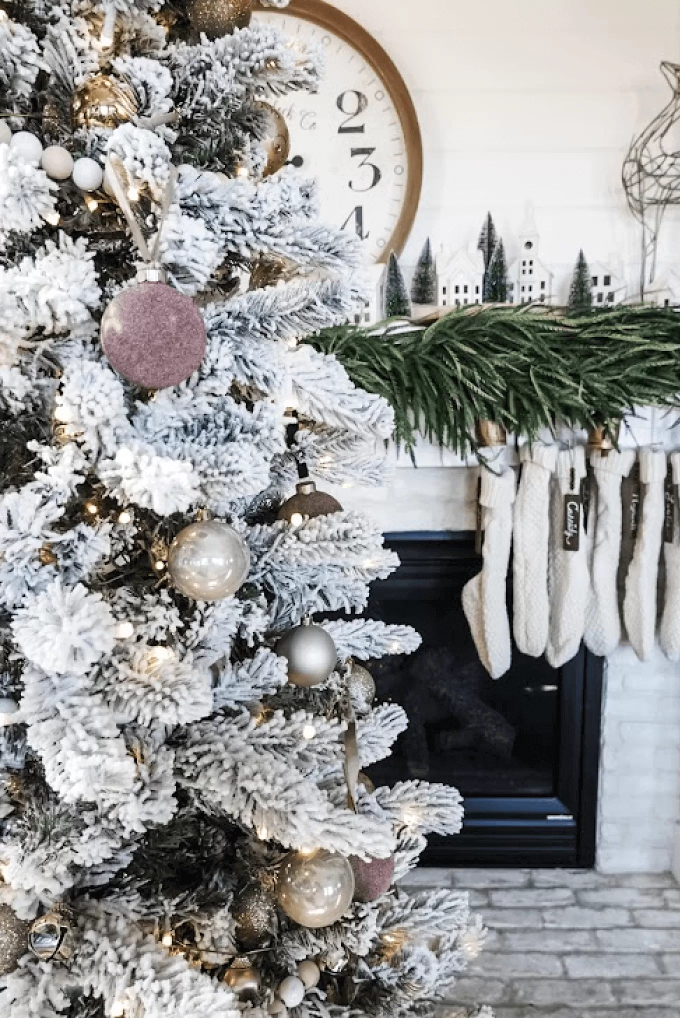 King Of Christmas 6.5' King Flock® Artificial Christmas Tree With 600 Warm White LED Lights- Realistic | Flocked