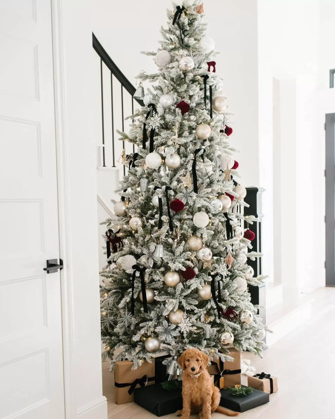 King Of Christmas 6.5' Queen Flock® Slim Artificial Christmas Tree With 500 Warm White LED Lights- Realistic | Slim