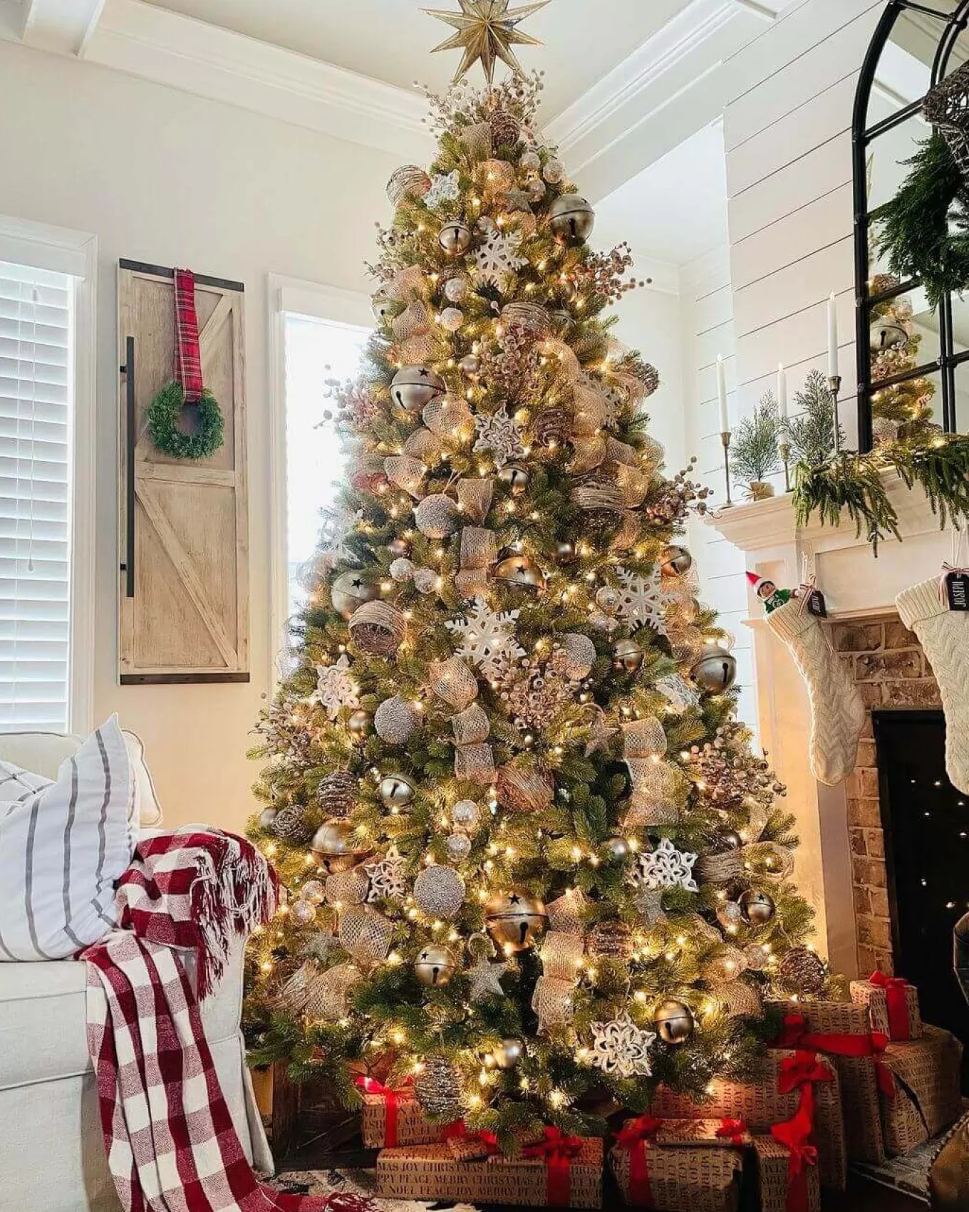 King Of Christmas 6.5' Royal Fir Artificial Christmas Tree With 850 Warm White & Multi-Color LED Lights- Realistic | Pre-Lit