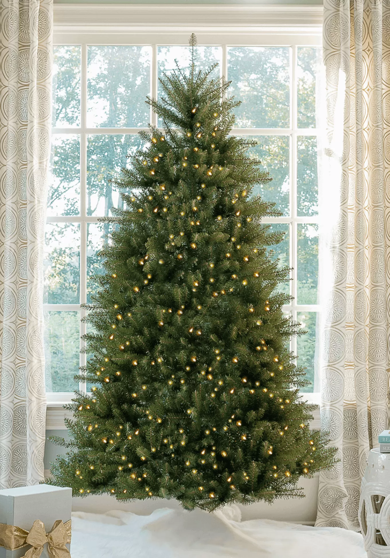 King Of Christmas 6.5' Yorkshire Fir Artificial Christmas Tree With 500 Warm White LED Lights- Classic | Pre-Lit