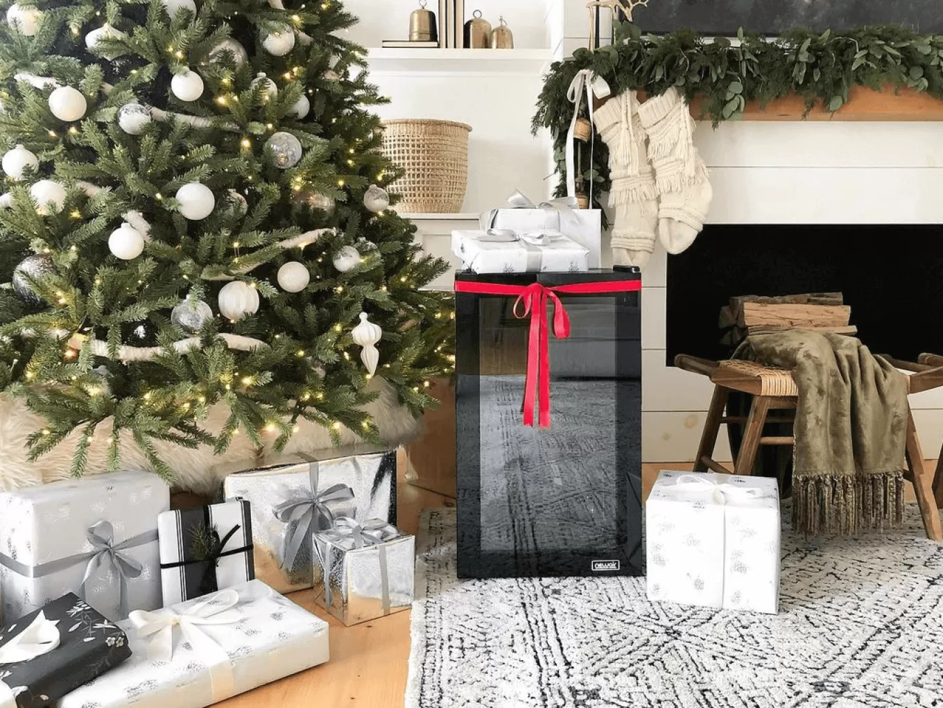 King Of Christmas 7.5' King Fraser Fir Artificial Christmas Tree With 1000 Warm White & Multi-Color LED Lights- Full | Pre-Lit