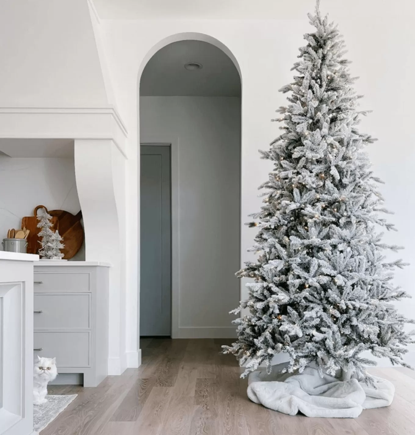King Of Christmas 7.5' Queen Flock® Slim Artificial Christmas Tree With 650 Warm White LED Lights- Realistic | Slim