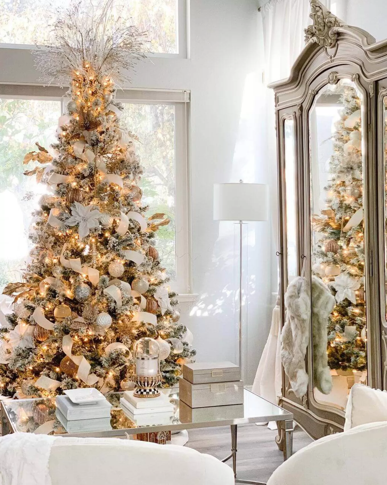 King Of Christmas 7' Prince Flock® Artificial Christmas Tree With 400 Warm White LED Lights- Full | Flocked