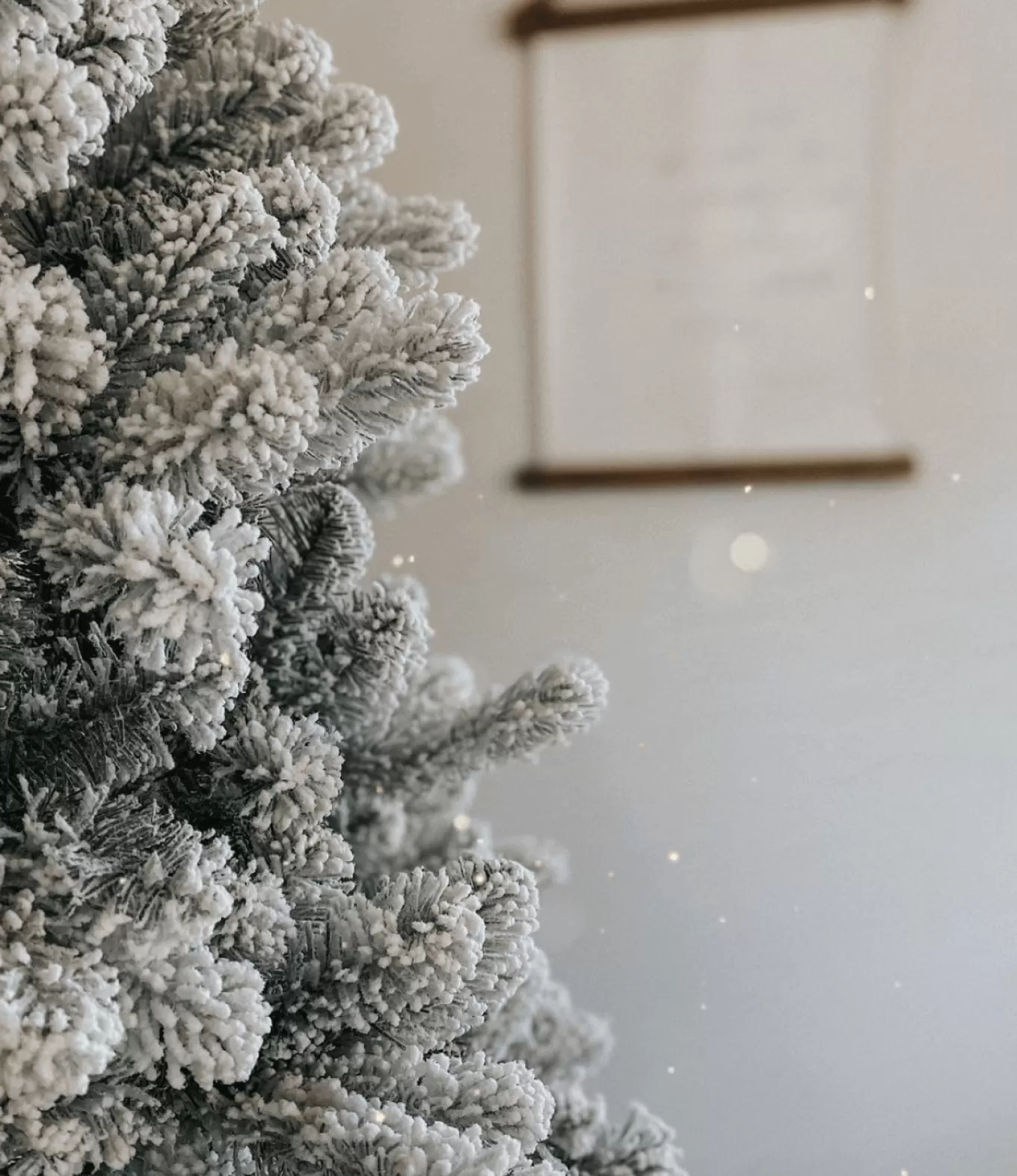 King Of Christmas 8' King Flock® Artificial Christmas Tree With 900 With Warm White LED Lights- Realistic | Pre-Lit