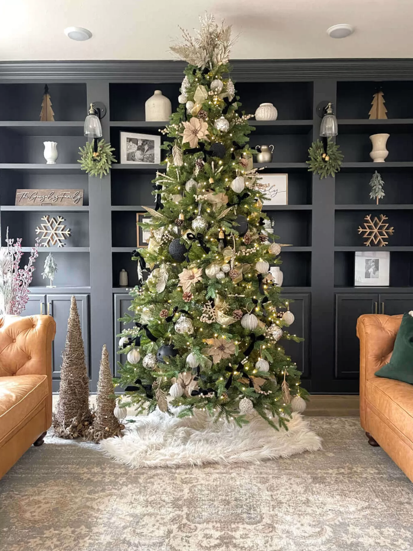 King Of Christmas 9' Alpine Fir Slim Artificial Christmas Tree 900 Warm White LED Lights- Realistic | Slim