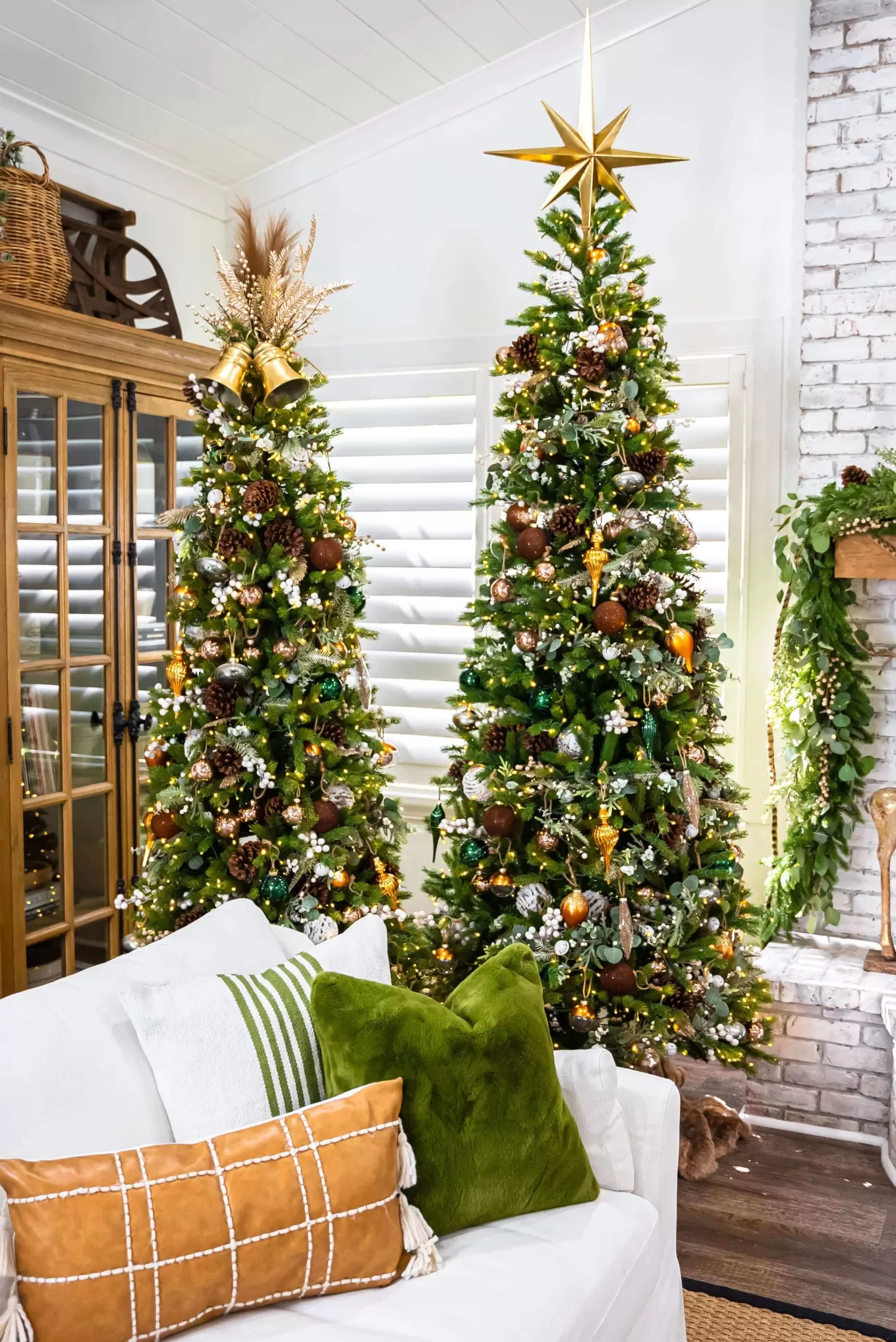 King Of Christmas 9' King Fraser Fir Slim Artificial Christmas Tree With 900 Dual Color Warm White & Multi-Color LED Lights- Realistic | Slim